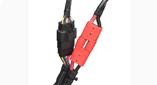 Two-Piece Plug For Swift And Simple Connection Image